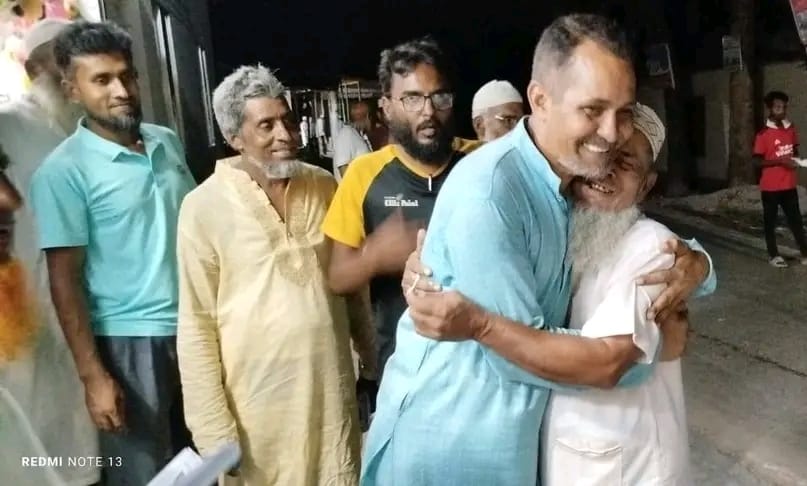 Read more about the article নলছিটি উপজেলা ভাইস চেয়ারম্যান পদে জনমত জরিপে এগিয়ে আছেন বদরুল আলম
