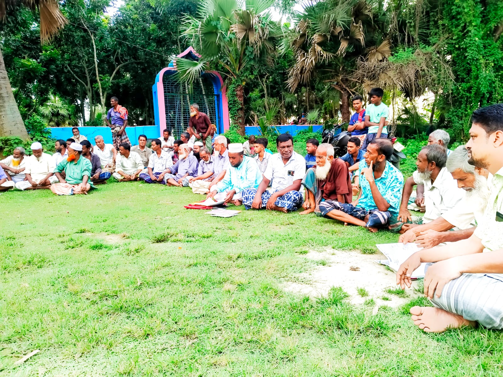 Read more about the article শালবাড়ী তাফসিরুল কোরআন মাহফিলের হিসাব-নিকাশ সমাপ্তি