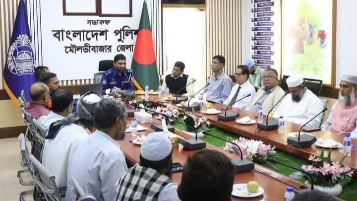 Read more about the article মৌলভীবাজারে মিথ্যা তথ্যের বিরুদ্ধে সত্য প্রচারই প্রতিবাদ; পুলিশ সুপার