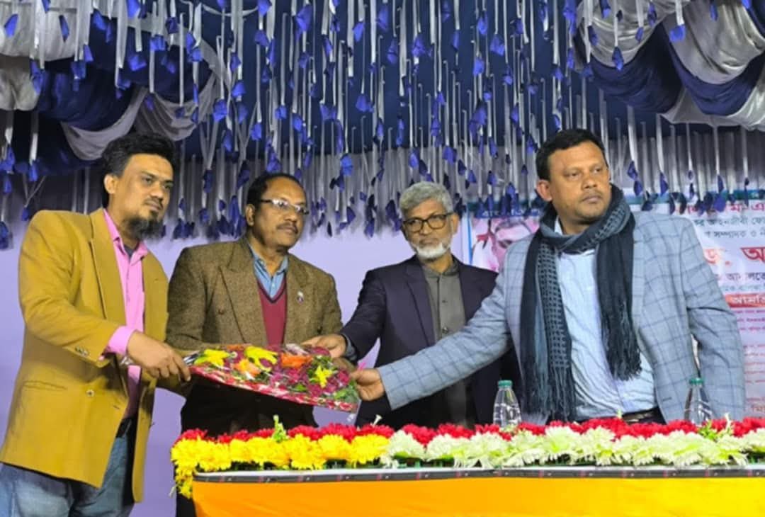 Read more about the article জলঢাকায় গণ সংবর্ধনায় ভূষিত হলেনআইনজীবী এ্যাড. আল মাসুদ চৌধুরী
