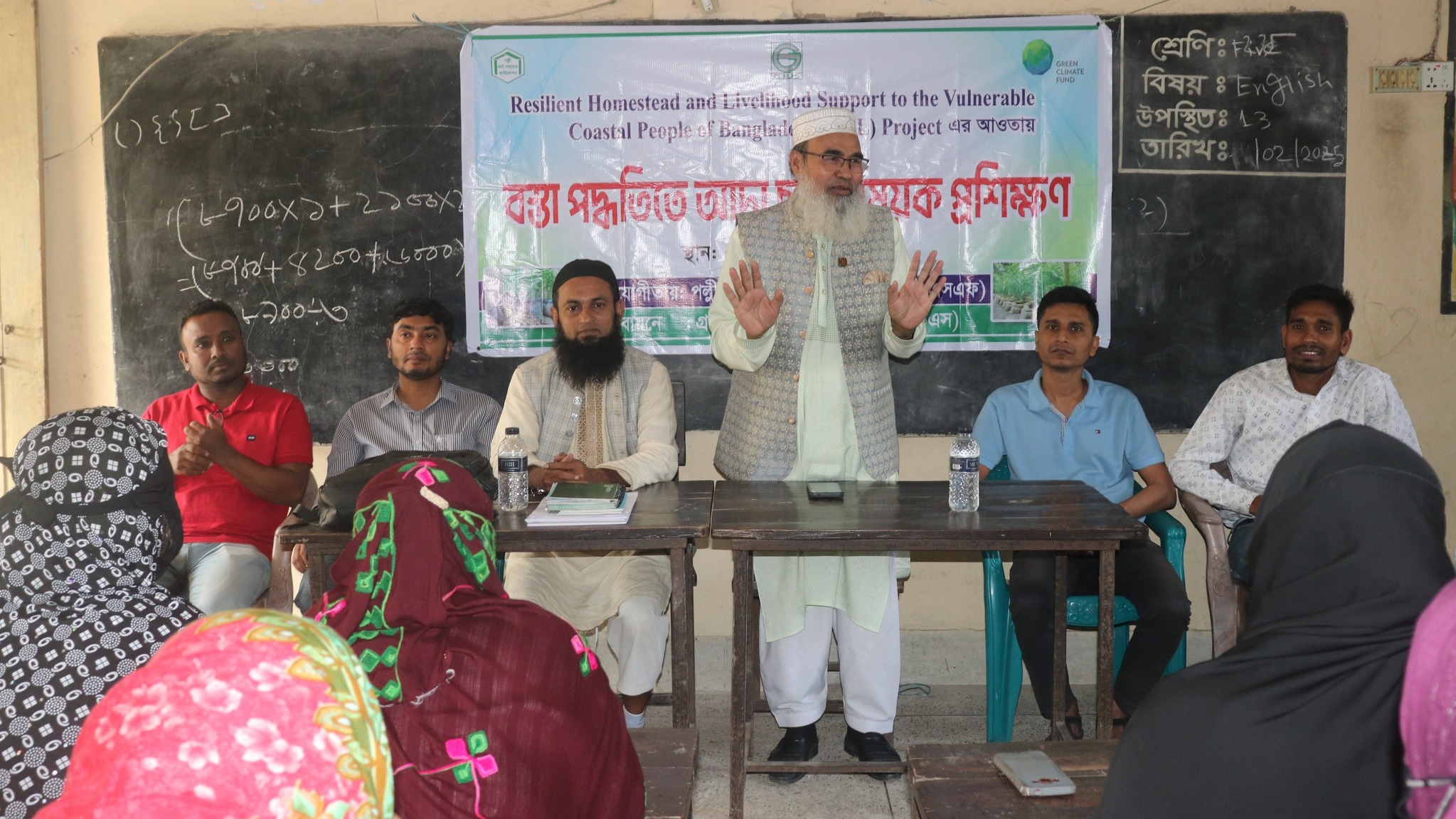 Read more about the article ভোলায় বস্তা পদ্ধতিতে আদা চাষ বিষয়ক প্রশিক্ষণ অনুষ্ঠিত