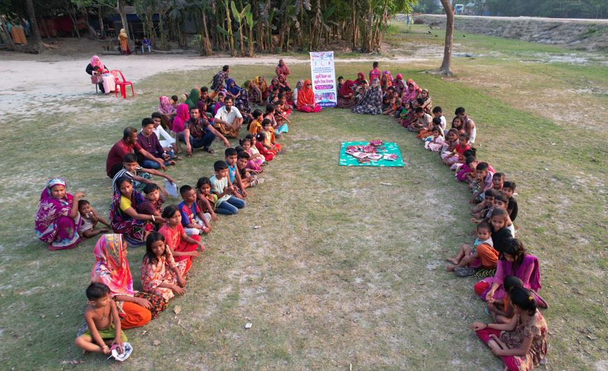 Read more about the article সুবিধাবঞ্চিত শিশুদের জন্য ‘ঈদ মেহেদি উৎসব’ অনুষ্ঠিত