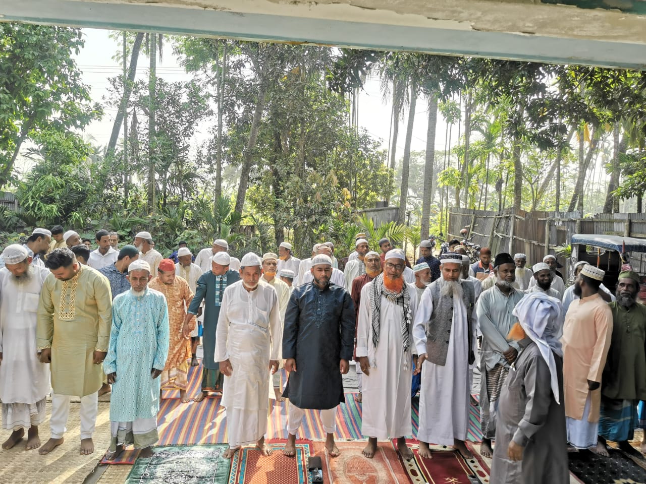 Read more about the article সৌদি আরবের সঙ্গে মিল রেখে ভোলার ১০ গ্রামে পবিত্র ঈদুল ফিতর উদযাপন
