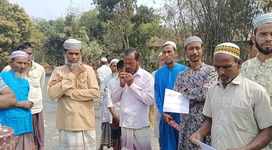 Read more about the article সরকারী সম্পতি ডহর পত্তন করে ঘর নির্মান বিপাকে সাধারন মানুষ