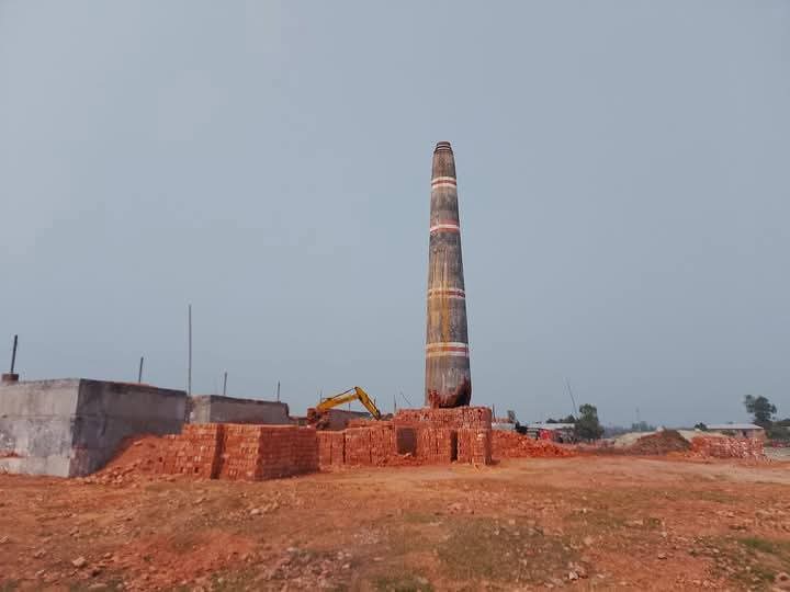 Read more about the article জলঢাকায় অবৈধ ইটভাটা গুরিয়ে দিয়েছে উপজেলা প্রশাসন।