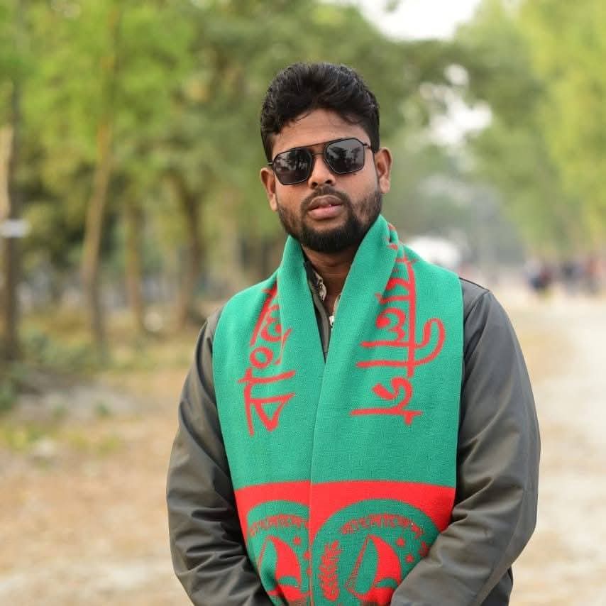 Read more about the article জলঢাকা উপজেলা ছাত্রলীগের সাধারণ সম্পাদক আজম সরকার ঢাকায় ডিবি পুলিশের কাছে গ্রেফতার